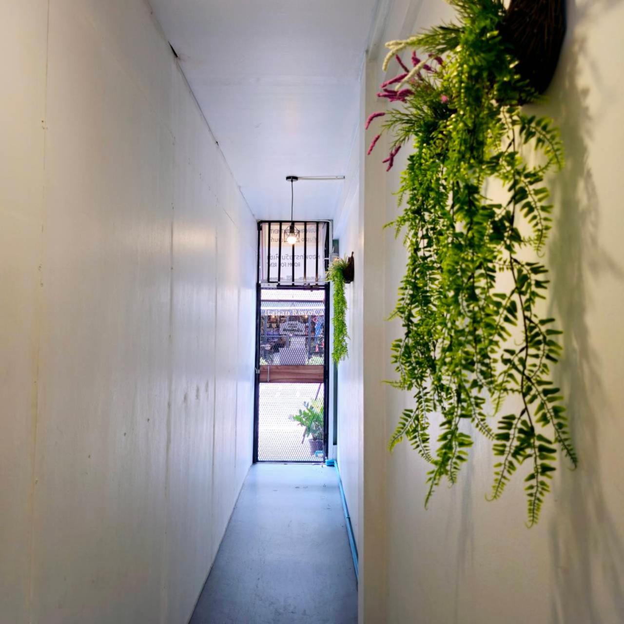 Kaneang Apartment-กันเองอพาร์ทเมนท์ Pantai Jomtien Luaran gambar